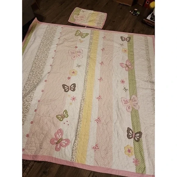 Pottery Barn Kids Butterfly Quilt 90 x 84 Polka Dot Set Queen/Full Pillow Sham